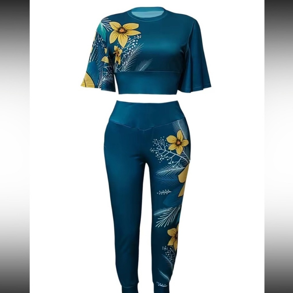 #443 NWOT Blue and Yellow Floral Pantsuit with Tapered Leg